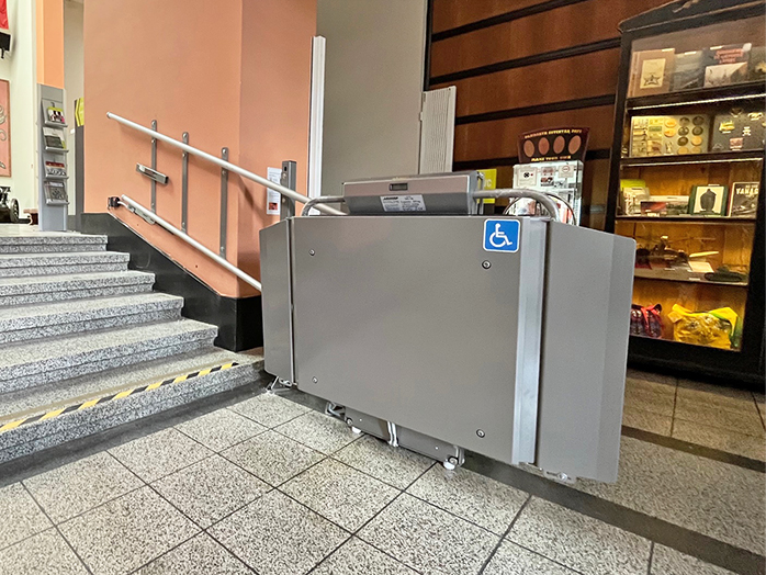 Anlage-mit-Aluminiumschiene